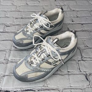 NWOB Skechers Shape Ups Silver & White Sneakers
